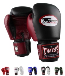 Twins - boxing gloves